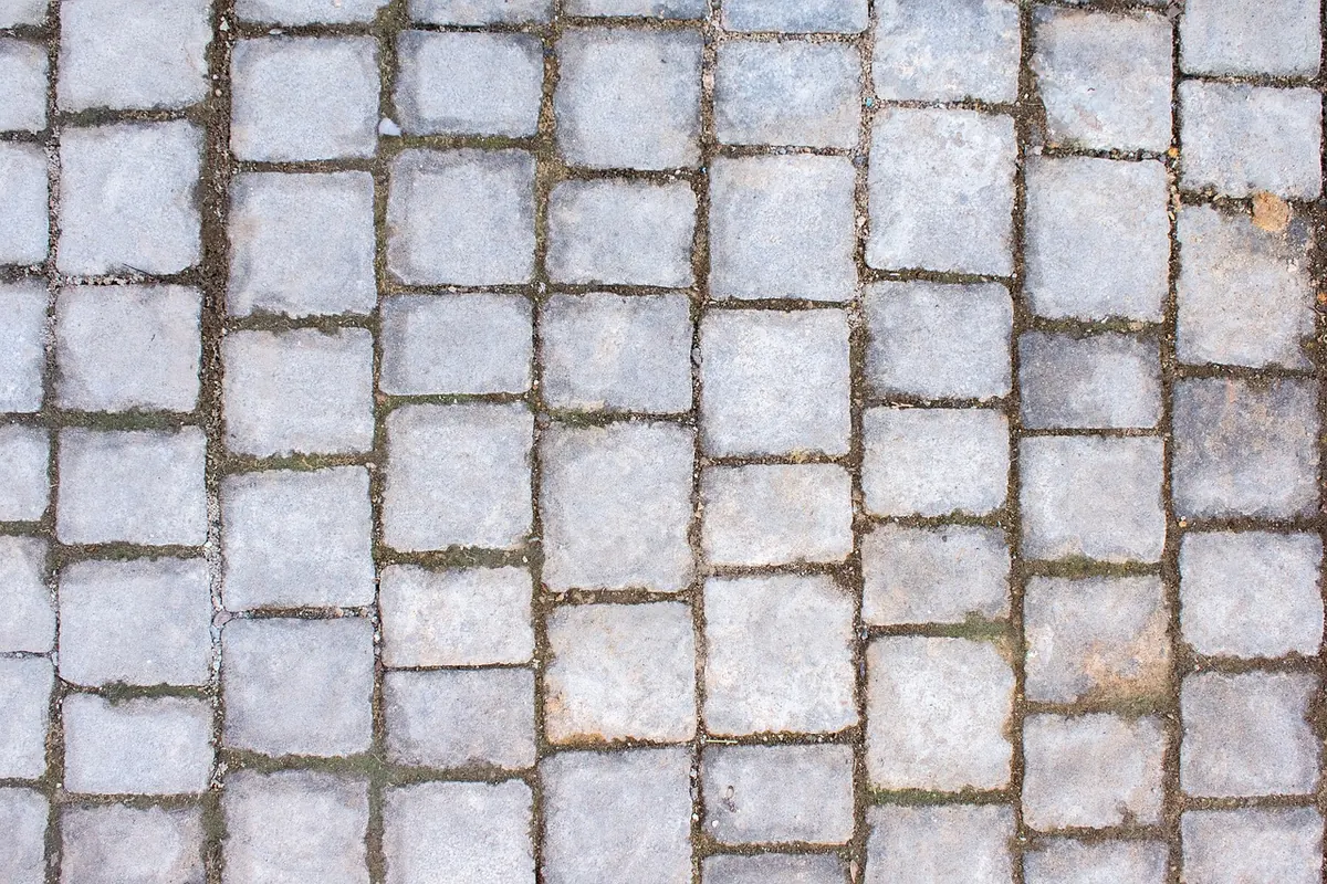 A Beginner's Guide to Cobblestone Terms: Cobbles, Setts, Flags and Kerbs